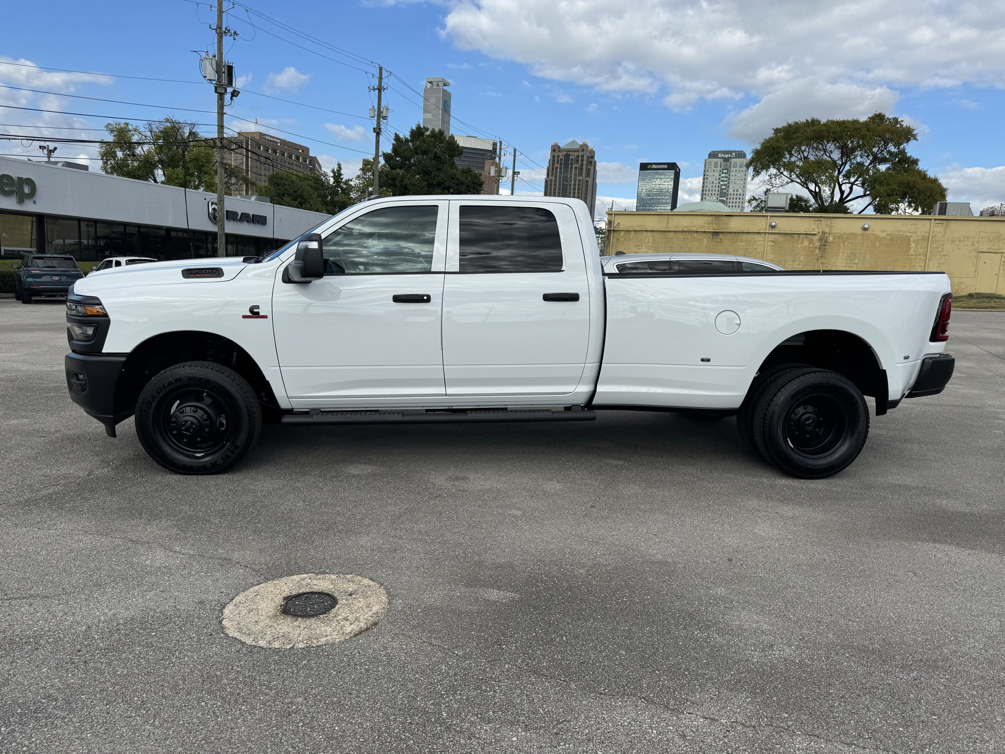 New 2027 RAM 3500 Tradesman AWD/4WD image 5