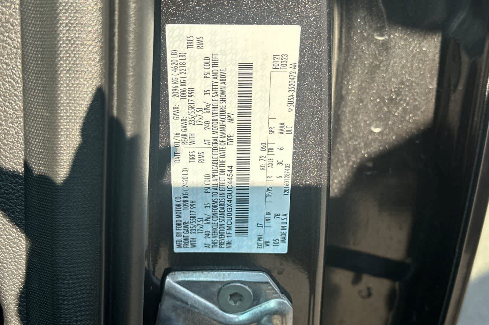 Used 2016 Ford Escape SE w/ Equipment Group 201A FWD image 33