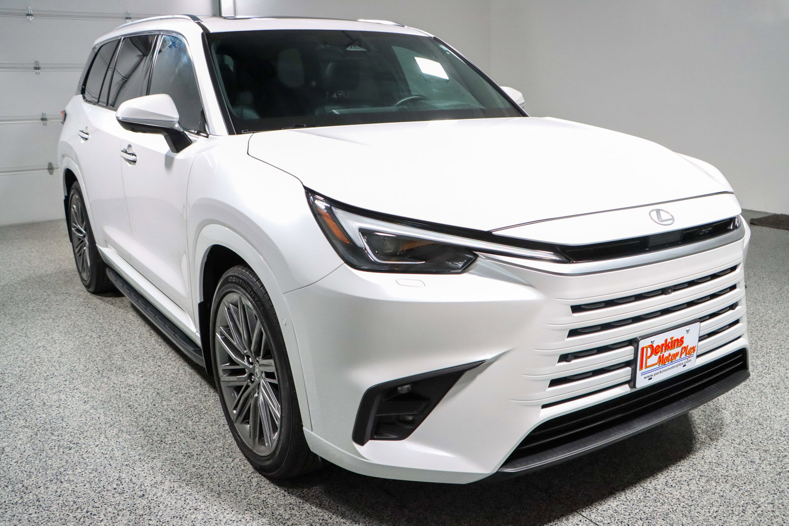 Used 2025 Lexus TX 350 AWD image 5