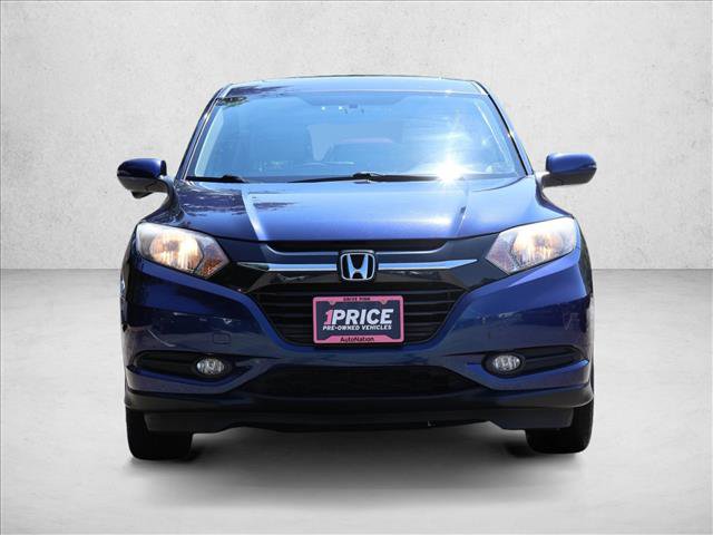 Used 2017 Honda HR-V EX image 2