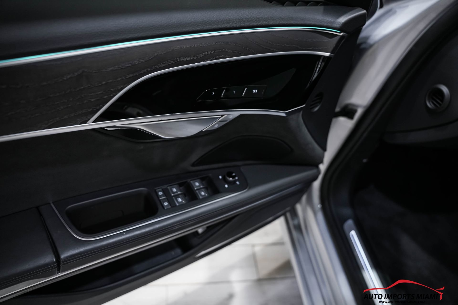 Used 2022 Audi A8 L 3.0T w/ Executive Package image 42