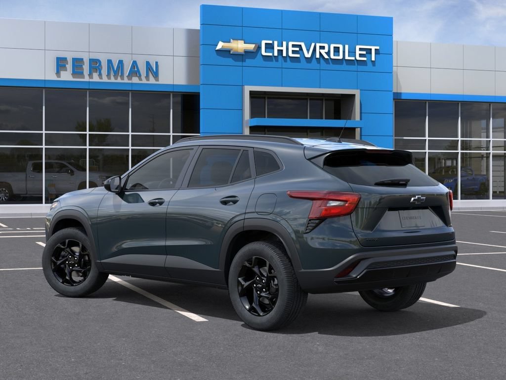 New 2026 Chevrolet Trax LT w/ Driver Confidence Package FWD image 2