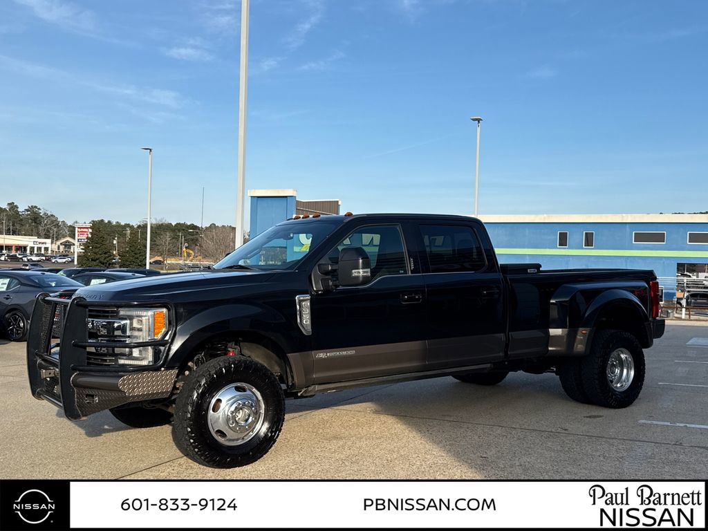 Used 2017 Ford F350 King Ranch w/ King Ranch Ultimate Package image 2