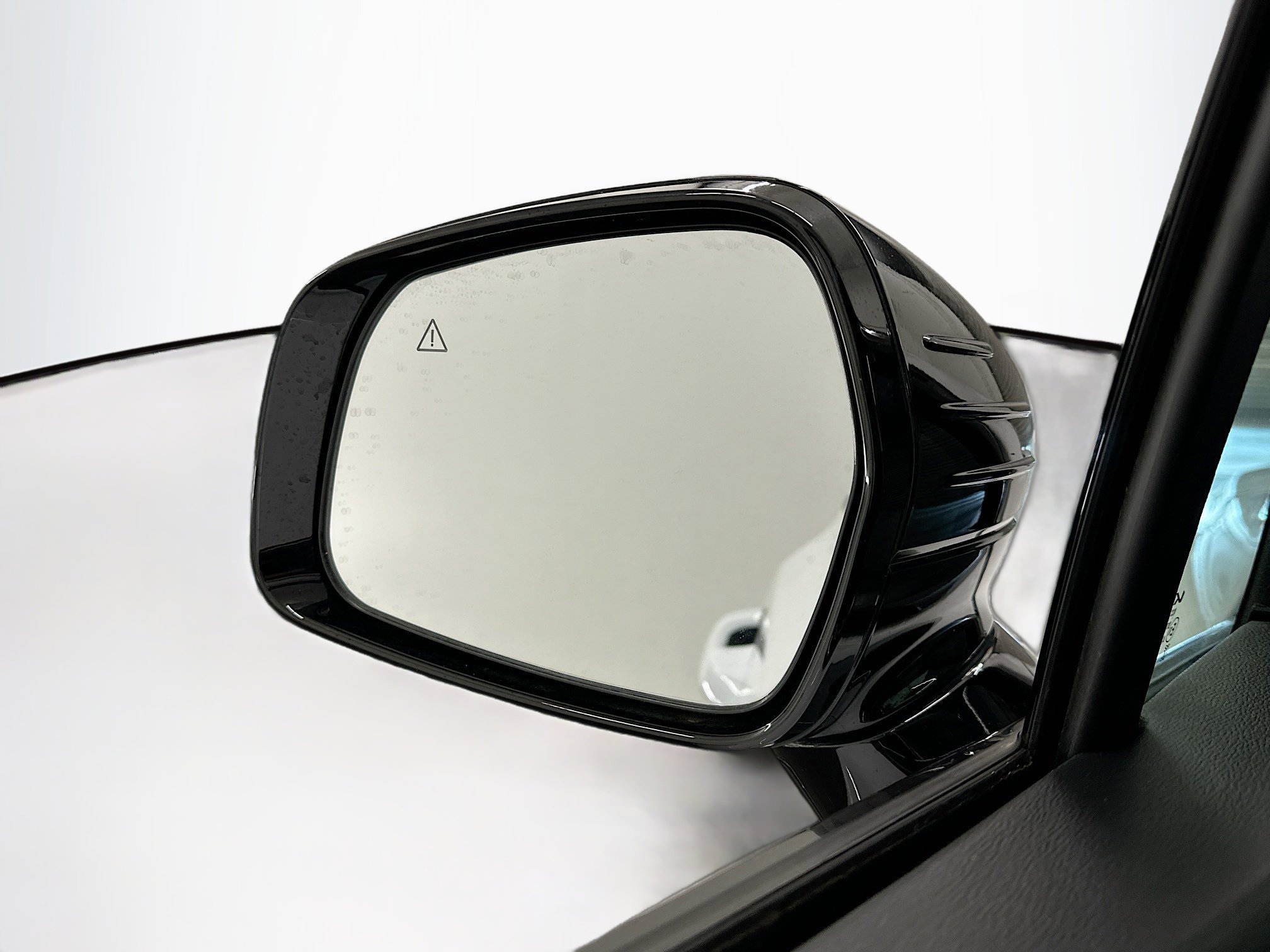 Used 2022 Kia Sorento SX image 16