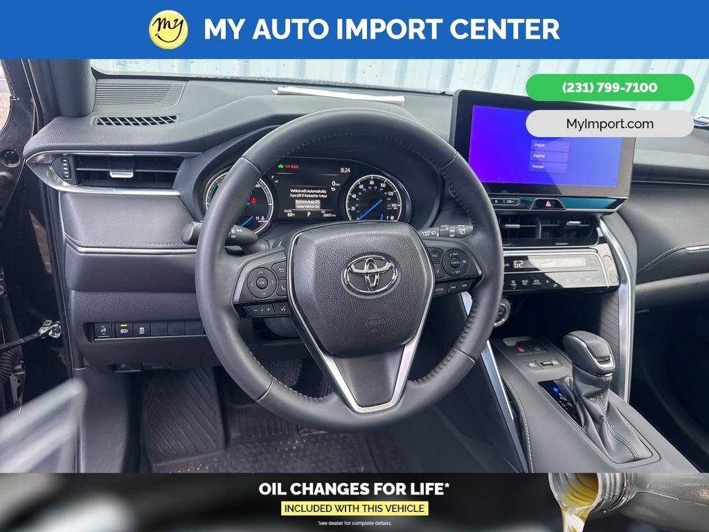 Used 2024 Toyota Venza Nightshade image 9