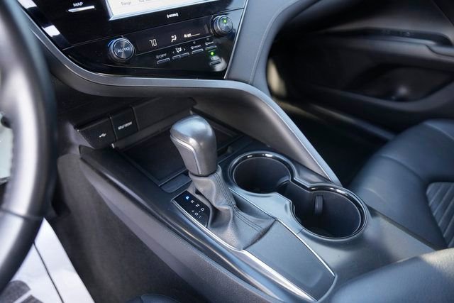 Used 2020 Toyota Camry SE image 28