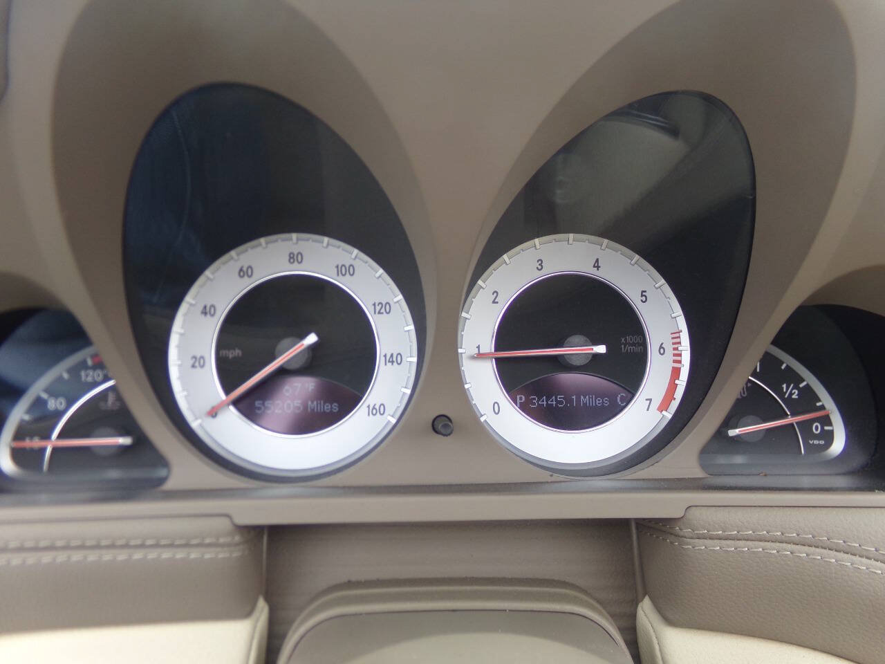 Used 2009 Mercedes-Benz SL 550 image 38