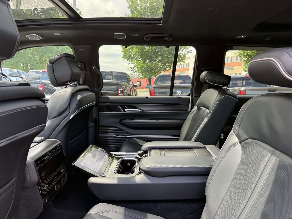 Certified 2024 Jeep Grand Wagoneer L Series II w/ Quick Order Packagew 28T AWD/4WD image 20