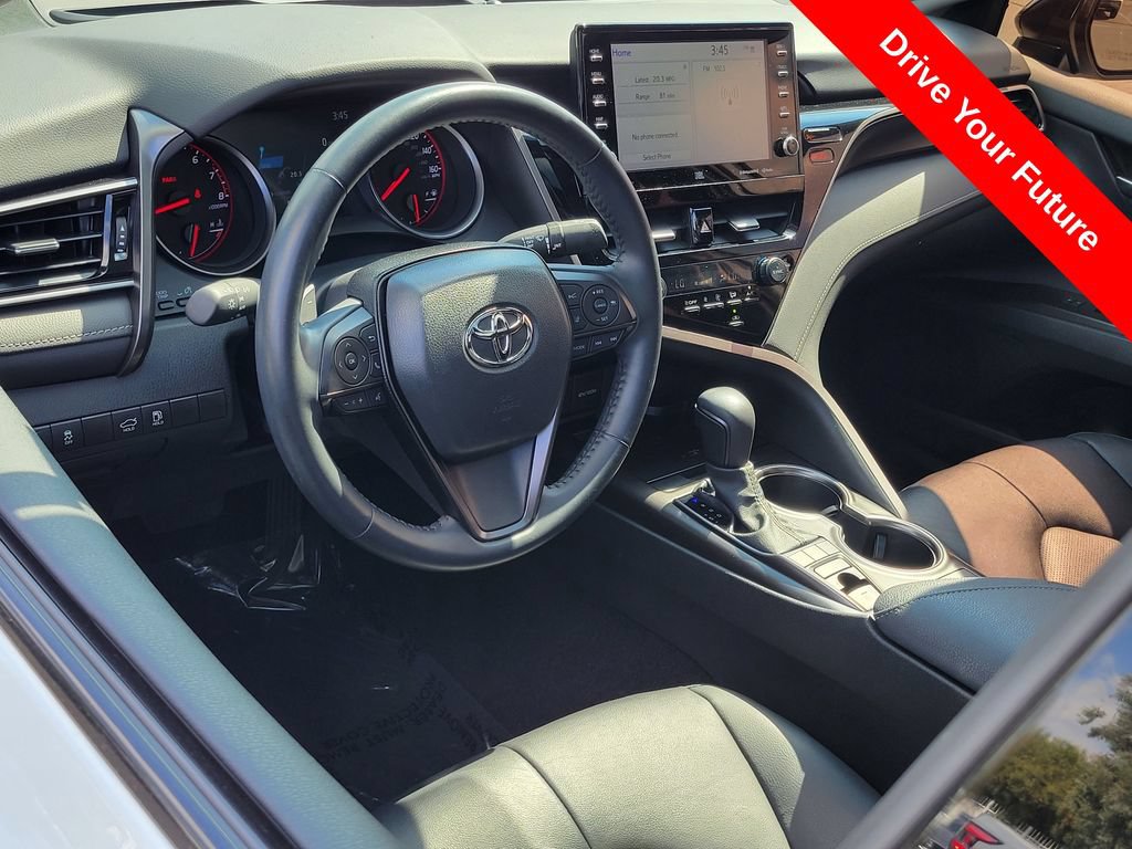 Used 2024 Toyota Camry XSE FWD image 5