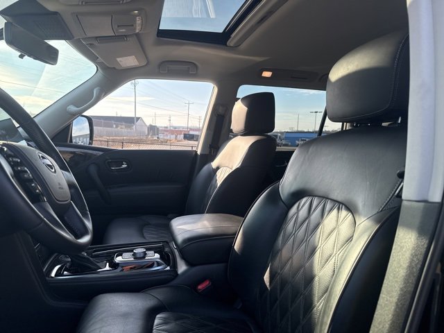 Used 2022 Nissan Armada Platinum w/ Captain's Chairs Package image 10