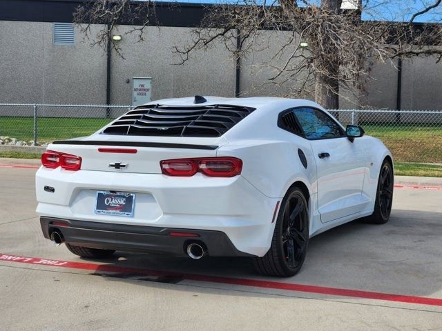 Used 2021 Chevrolet Camaro LT image 14