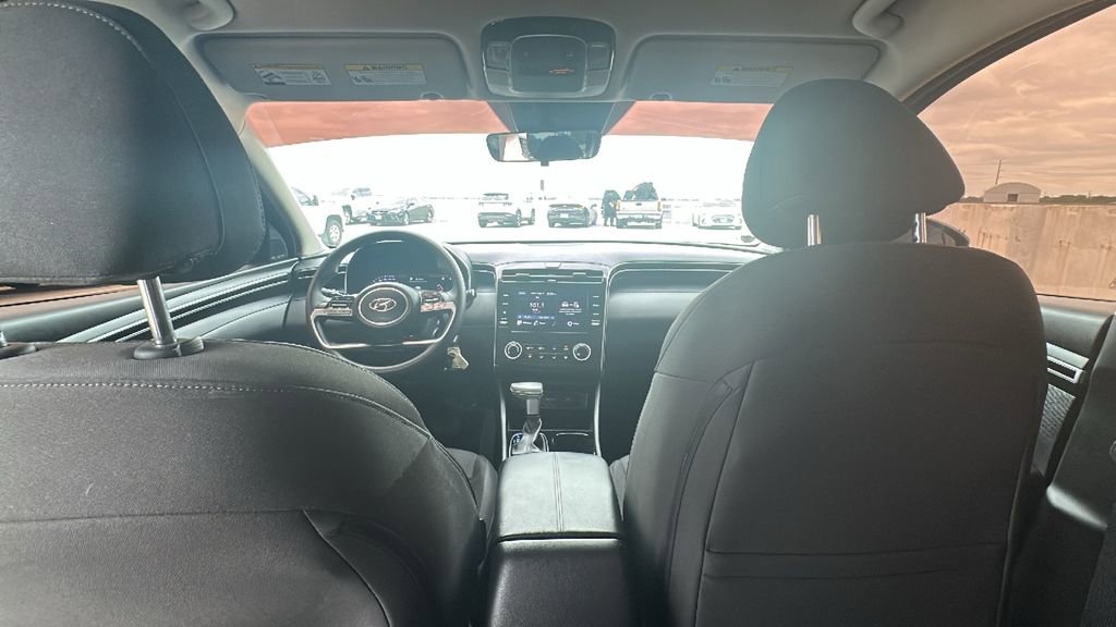 Certified 2024 Hyundai Tucson SE FWD image 27