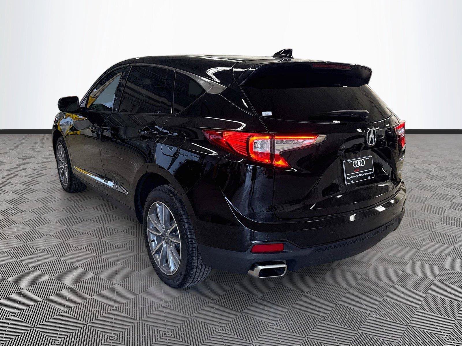 Used 2024 Acura RDX w/ Technology Package AWD/4WD image 5