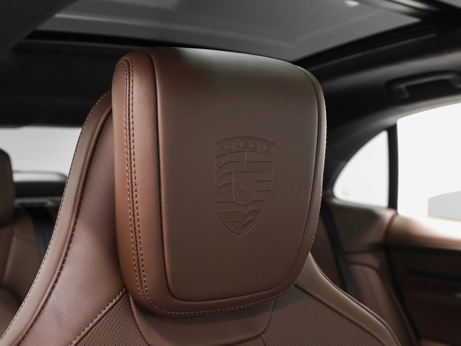 New 2025 Porsche Macan Turbo Electric image 25