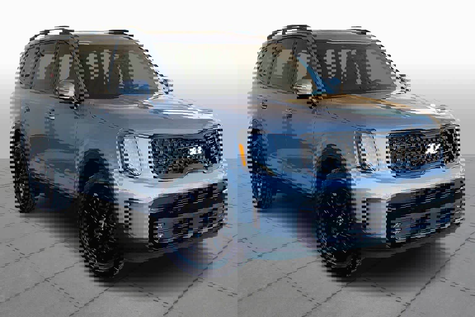 Used 2024 Kia Telluride SX X-Pro image 3