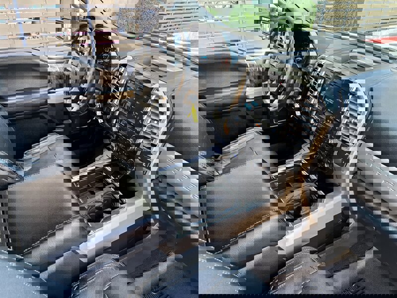 Used 2017 Ford F350 Lariat image 40