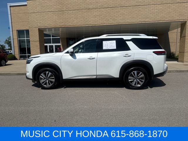 Used 2025 Nissan Pathfinder SL