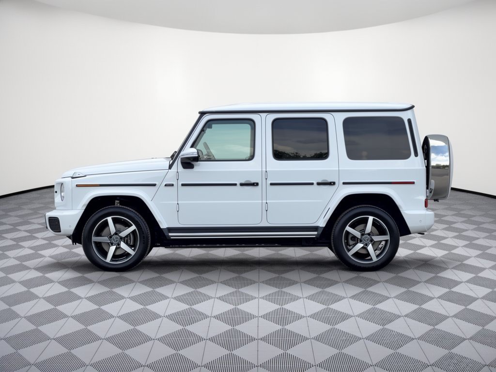 New 2027 Mercedes-Benz G 580 e image 2