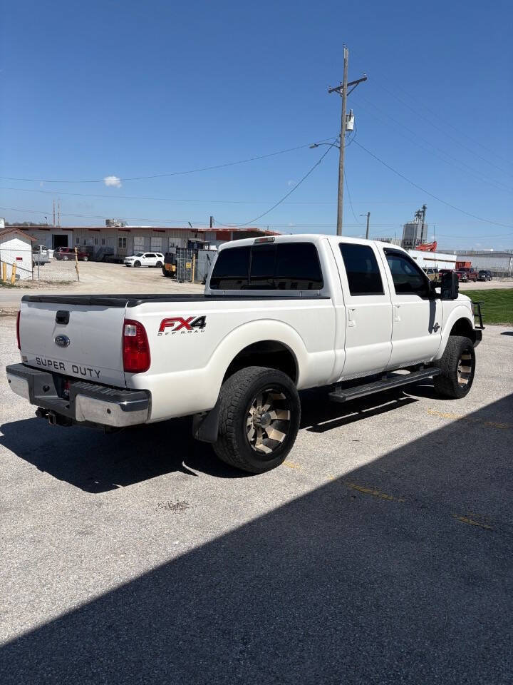 Used 2012 Ford F250 Lariat w/ Chrome Pkg AWD/4WD image 5