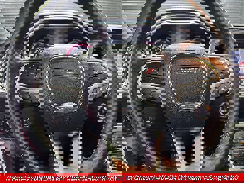 Used 2015 Dodge Challenger SXT Plus w/ Technology Group RWD image 13