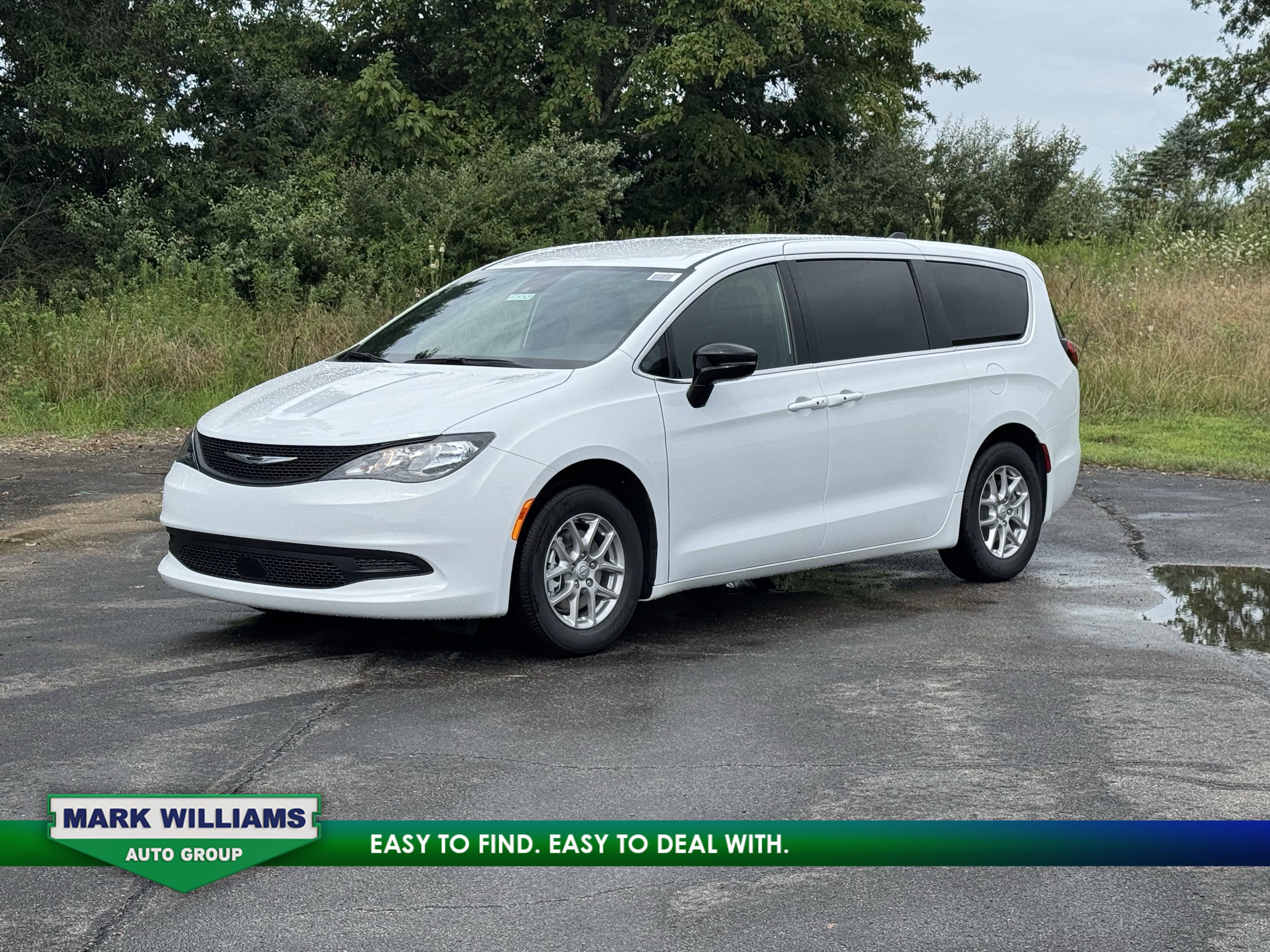 New 2025 Chrysler Voyager LX