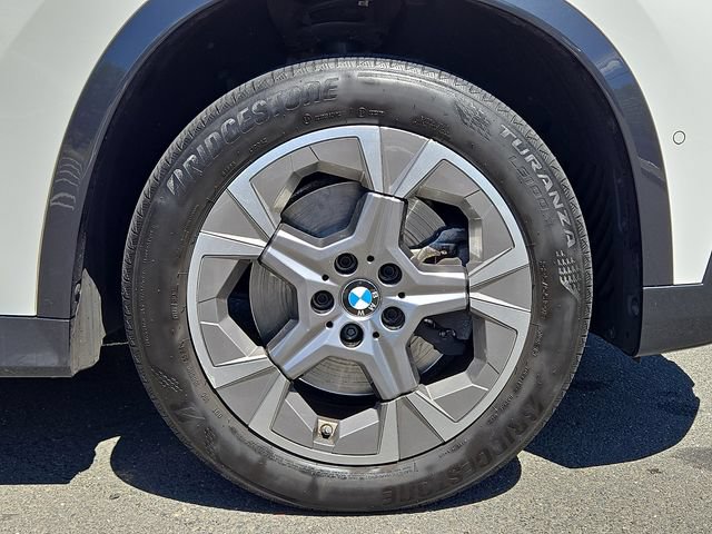 Used 2025 BMW X1 xDrive28i w/ Convenience Package AWD/4WD image 8