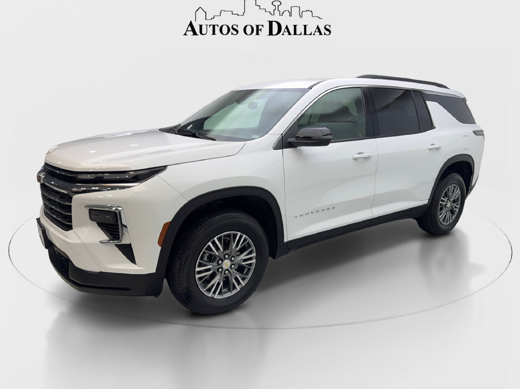 Used 2026 Chevrolet Traverse LT FWD image 3