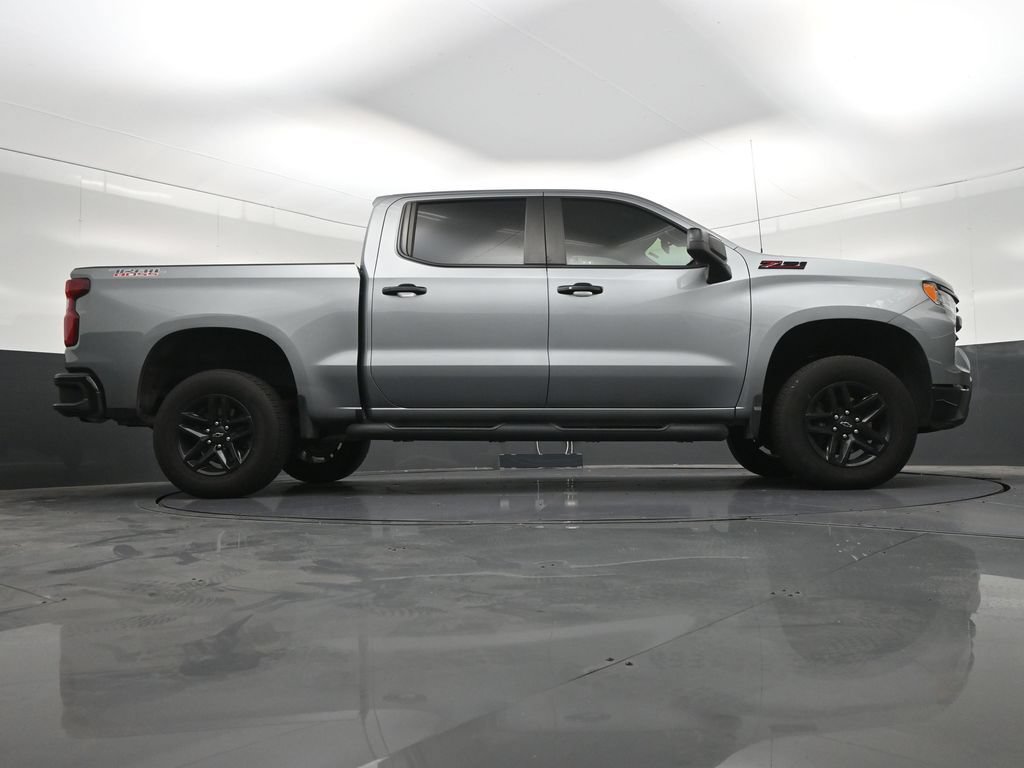 Used 2024 Chevrolet Silverado 1500 LT Trail Boss w/ Convenience Package II AWD/4WD image 29