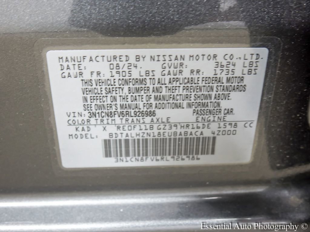 Used 2024 Nissan Versa SR w/ Trunk Package image 25