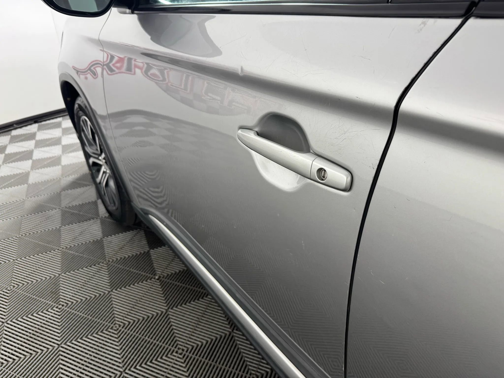 Used 2018 Mitsubishi Outlander ES image 22