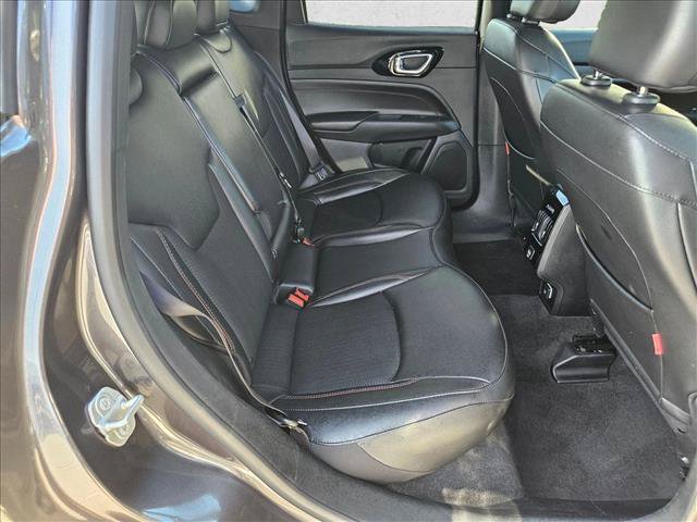 Used 2024 Jeep Compass Trailhawk AWD/4WD image 19