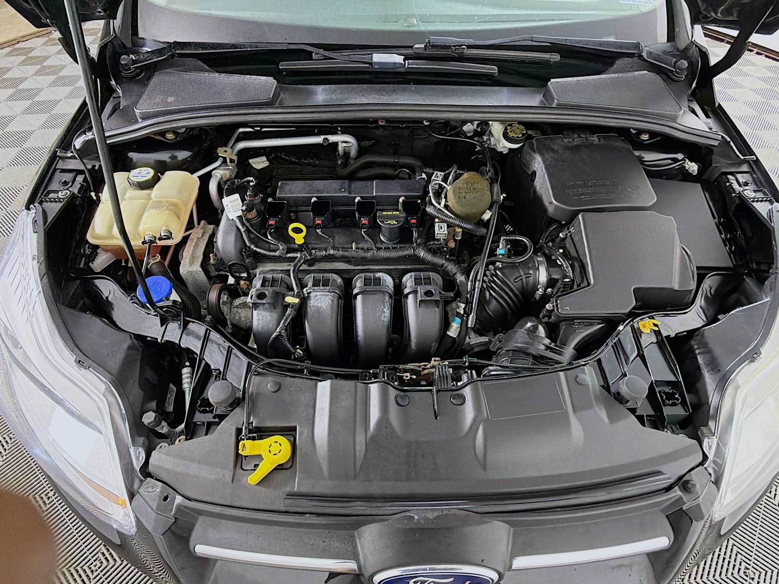 Used 2013 Ford Focus SE w/ SE Winter Pkg FWD image 26