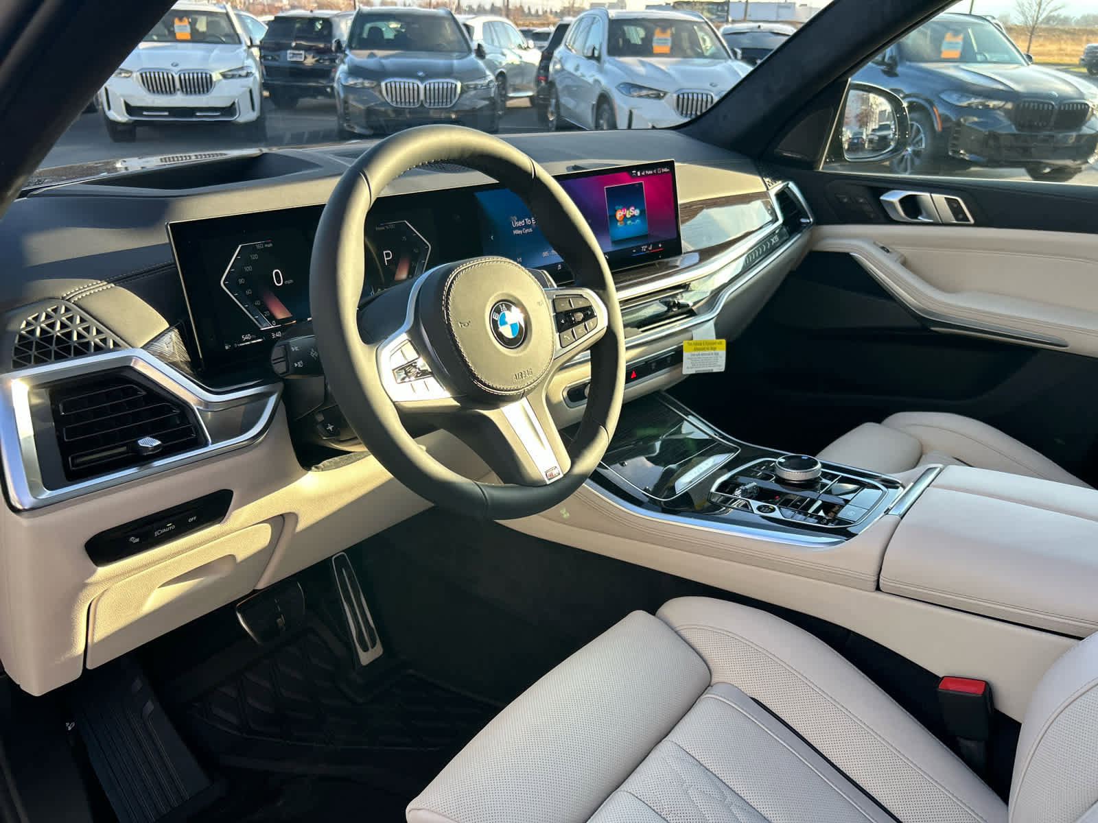 Used 2026 BMW X5 xDrive40i w/ Executive Package AWD/4WD image 24