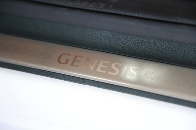 Used 2025 Genesis GV80 3.5T Prestige AWD/4WD image 25