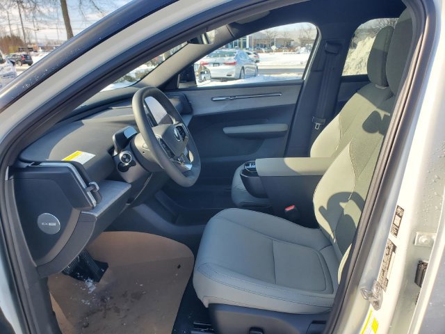 New 2026 Volvo EX30 Cross Country Ultra w/ Protection Package Premier AWD/4WD image 12