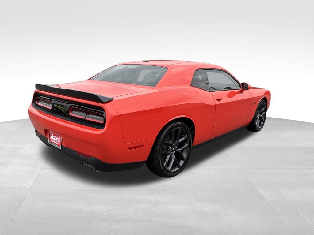 Used 2023 Dodge Challenger R/T w/ Blacktop Package image 5