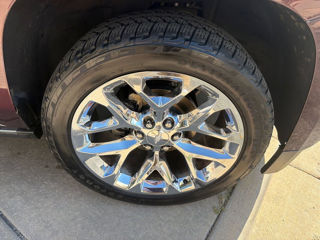 Used 2017 Chevrolet Tahoe Premier AWD/4WD image 13