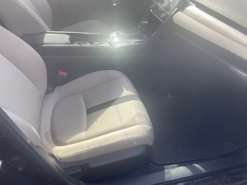 Used 2018 Honda Civic EX image 16