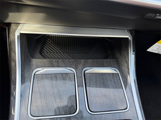 Certified 2026 BMW 750e xDrive 750e xDrive w/ Executive Package image 29