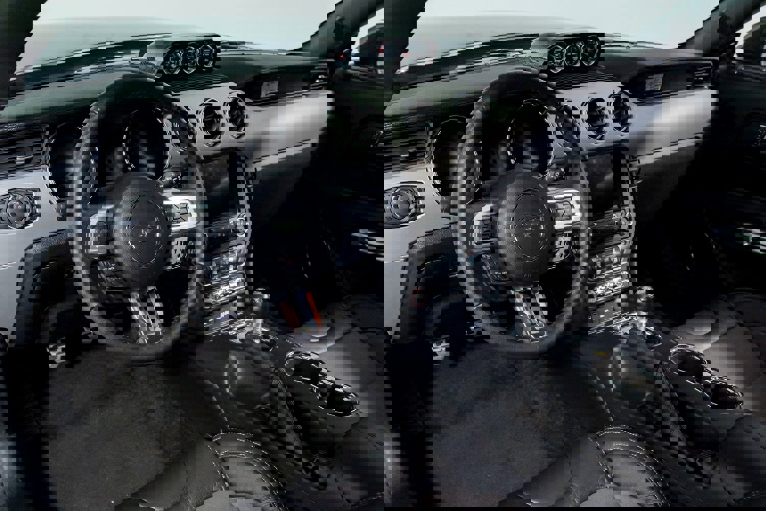 Used 2017 Ford Mustang GT Premium w/ Equipment Group 401A image 18