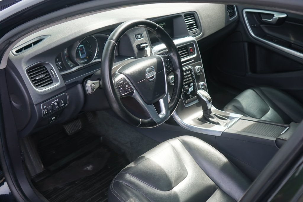Used 2015 Volvo S60 T5 Premier AWD/4WD image 11