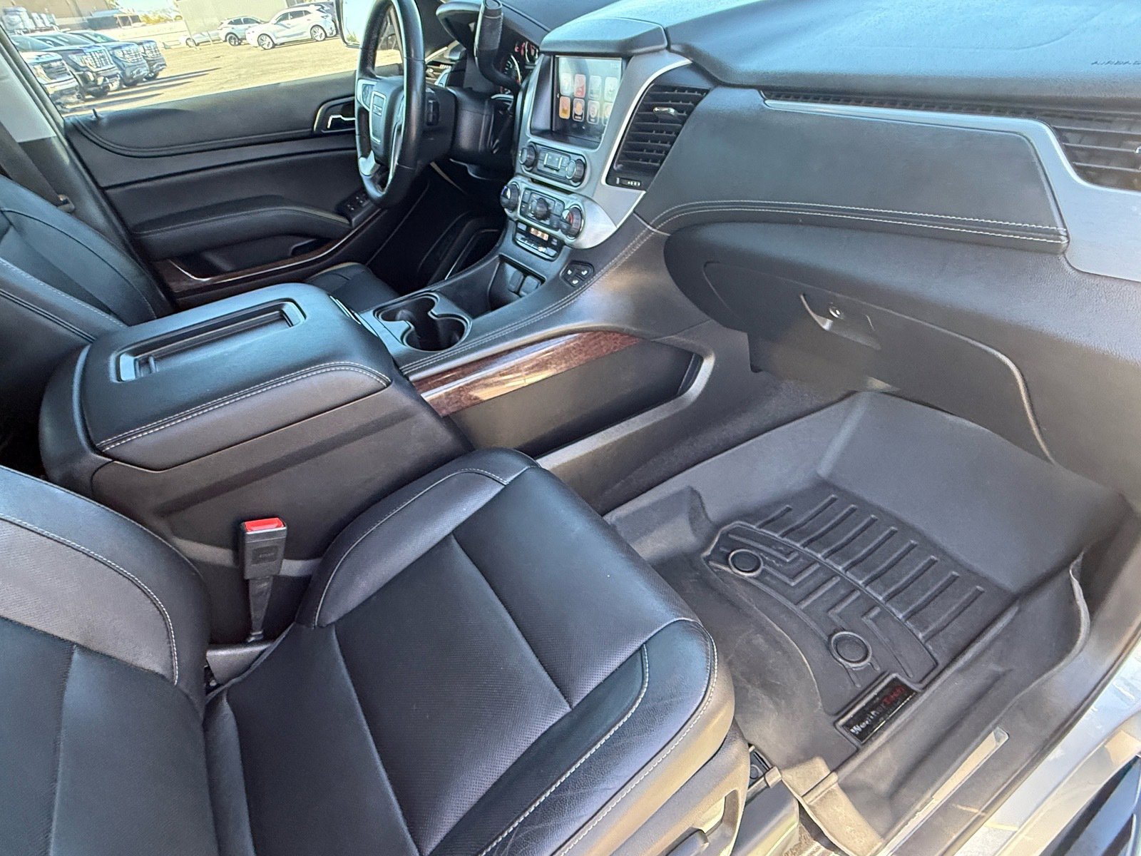 Used 2018 GMC Yukon SLT w/ Open Road Package image 11