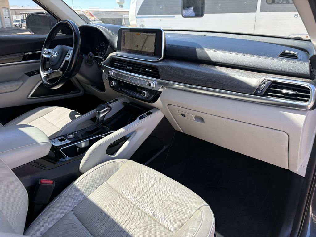 Used 2020 Kia Telluride EX image 30