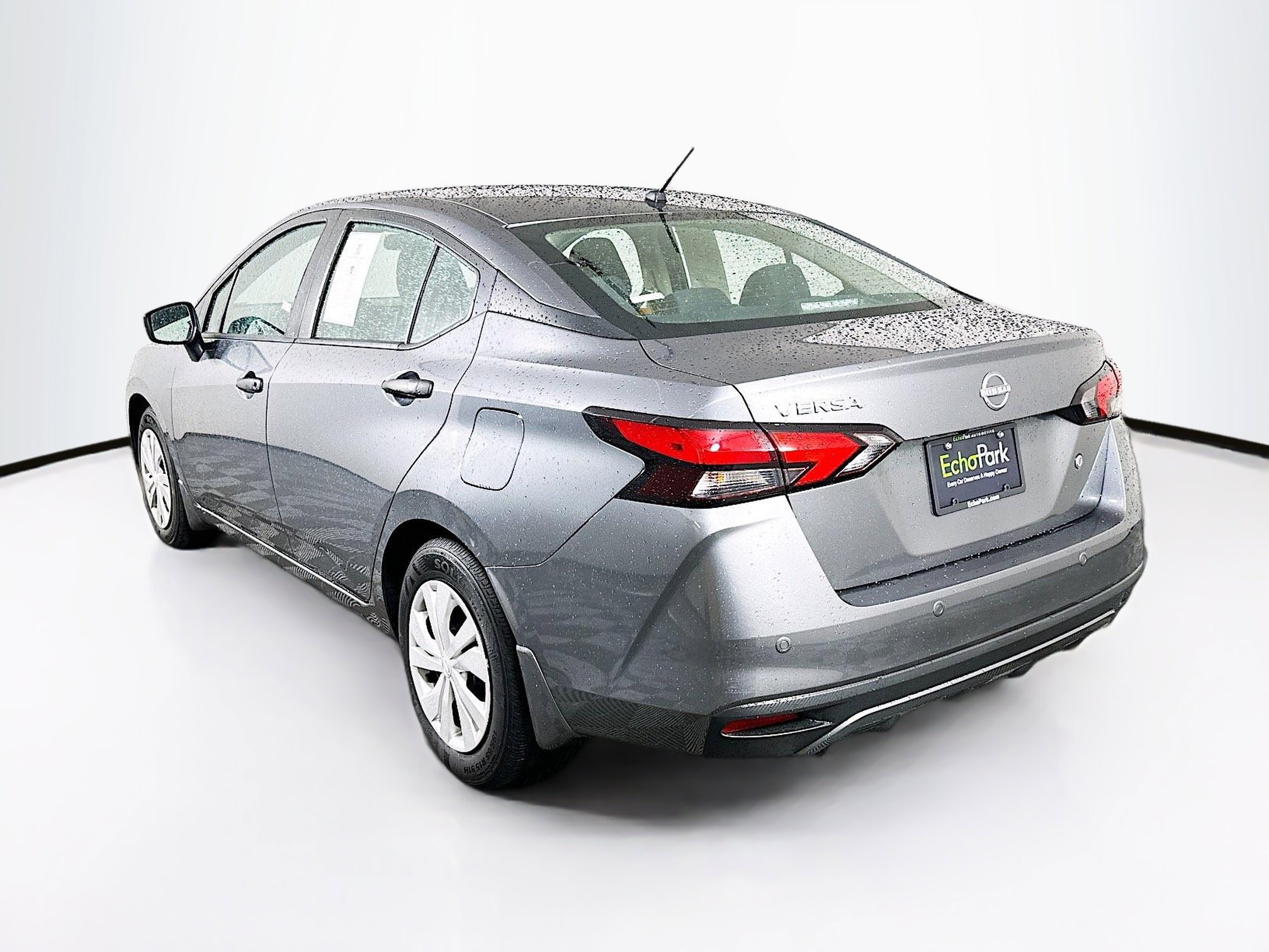 Used 2024 Nissan Versa S w/ Trunk Package image 5