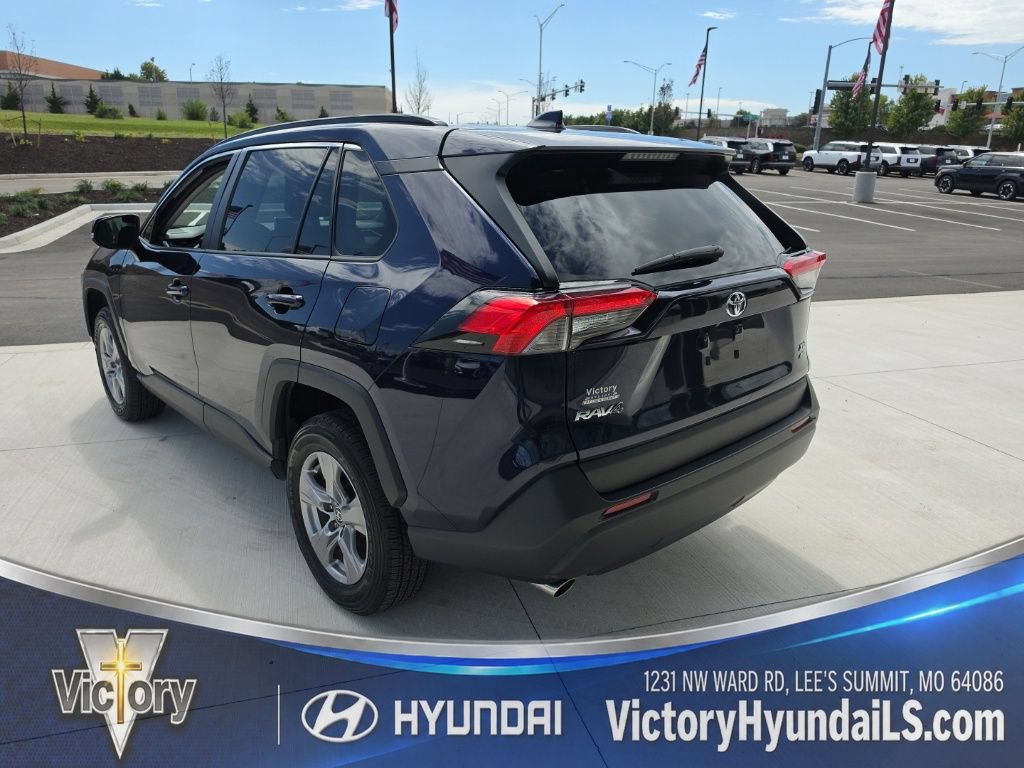 Used 2025 Toyota RAV4 XLE AWD/4WD image 3