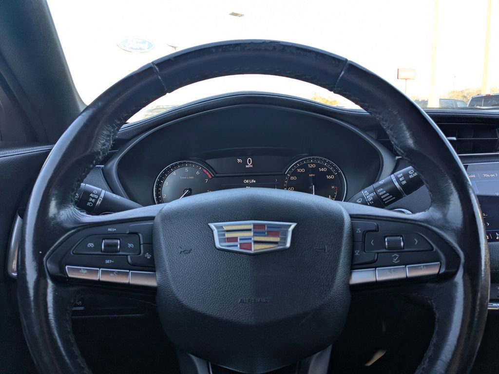 Used 2021 Cadillac XT4 Premium Luxury FWD image 21
