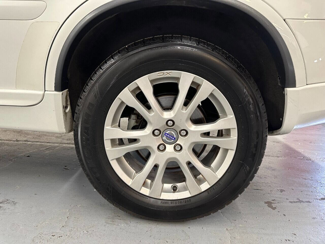 Used 2013 Volvo XC90 3.2 image 25