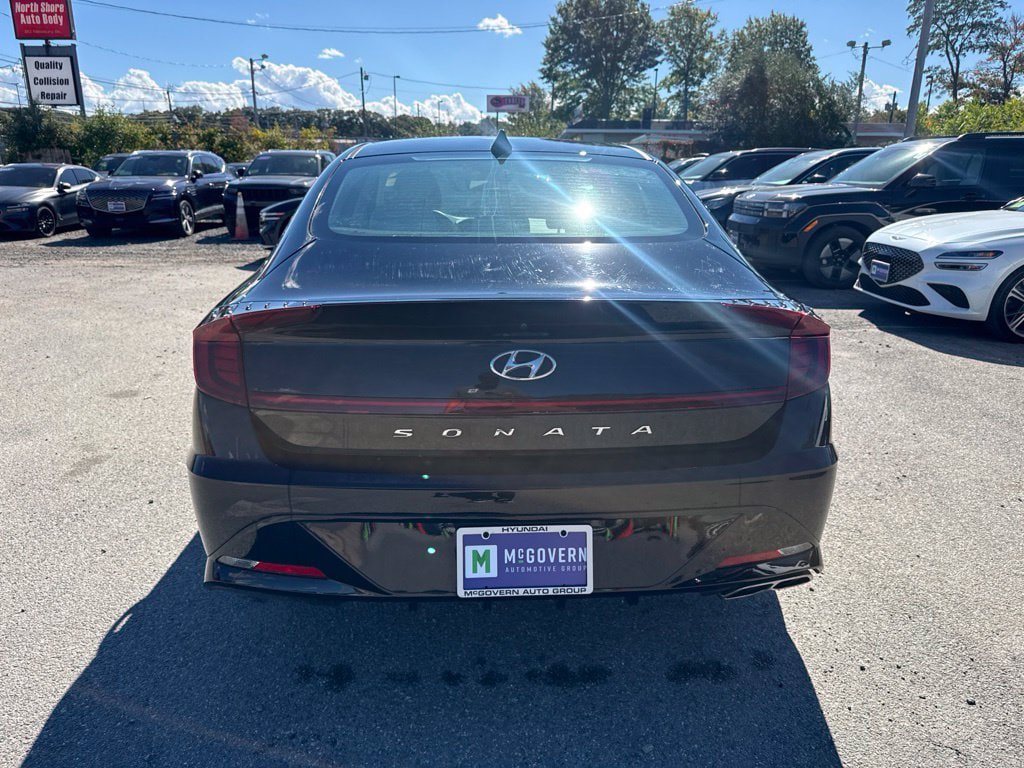 Used 2023 Hyundai Sonata SEL FWD image 8