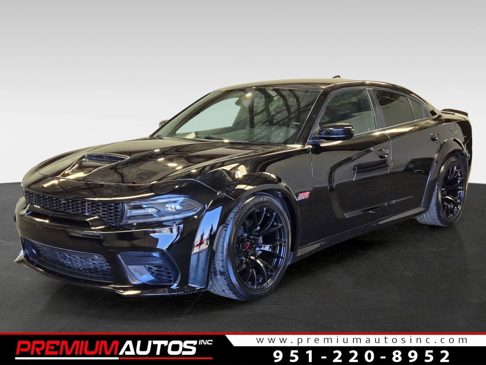Used 2019 Dodge Charger Scat Pack RWD image 1