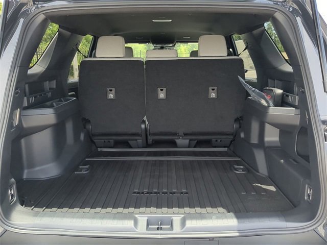 New 2026 Toyota 4Runner SR5 image 13